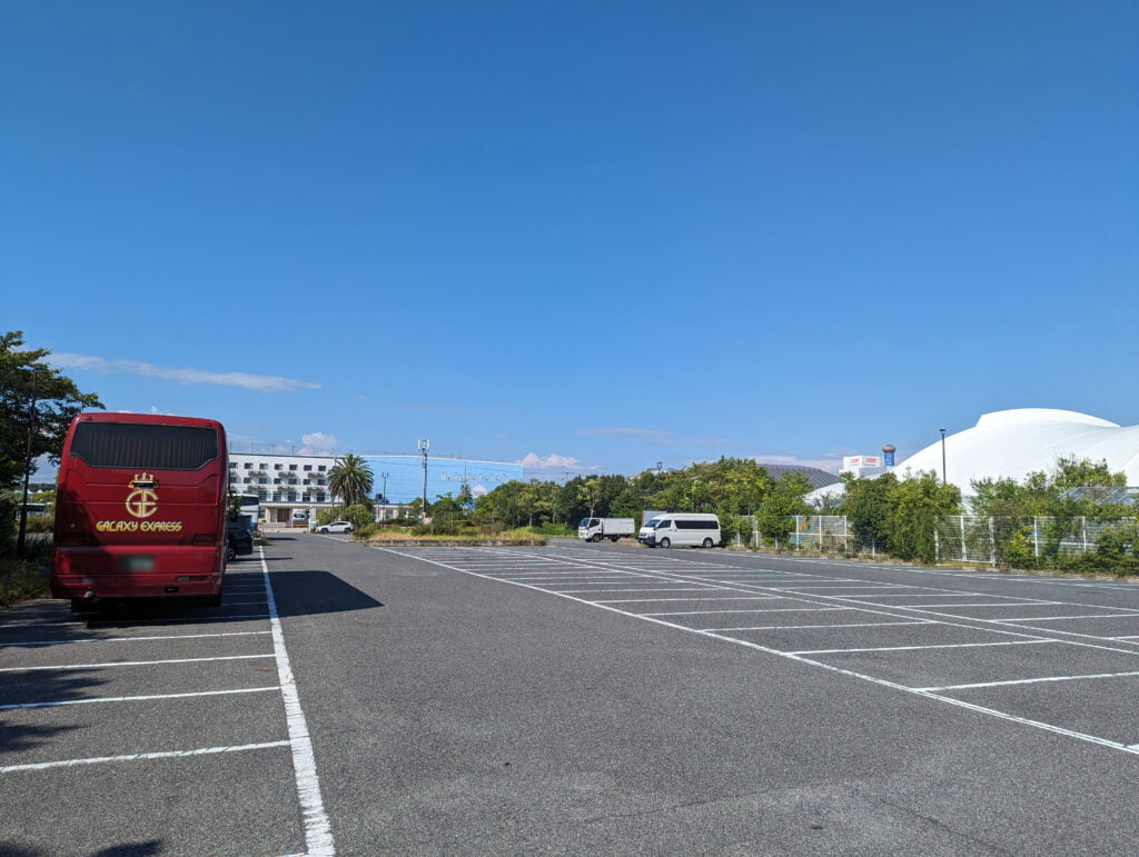 舞洲緑地東駐車場の景色