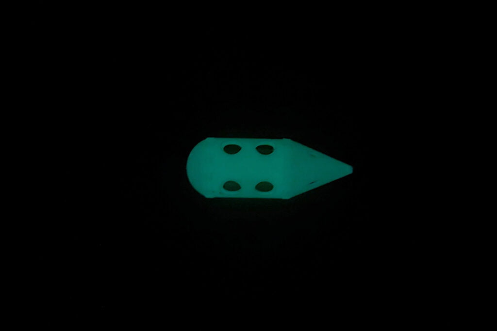 夜光のロケットかご